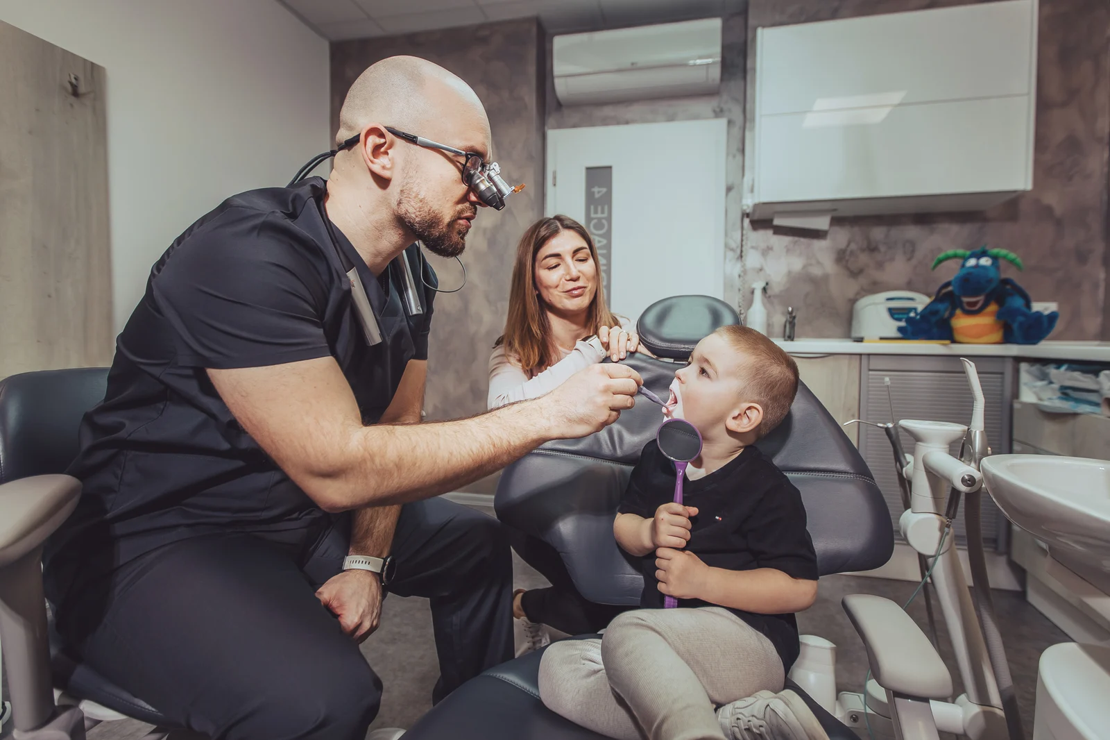 Práce v Dental Bros — imb-5692